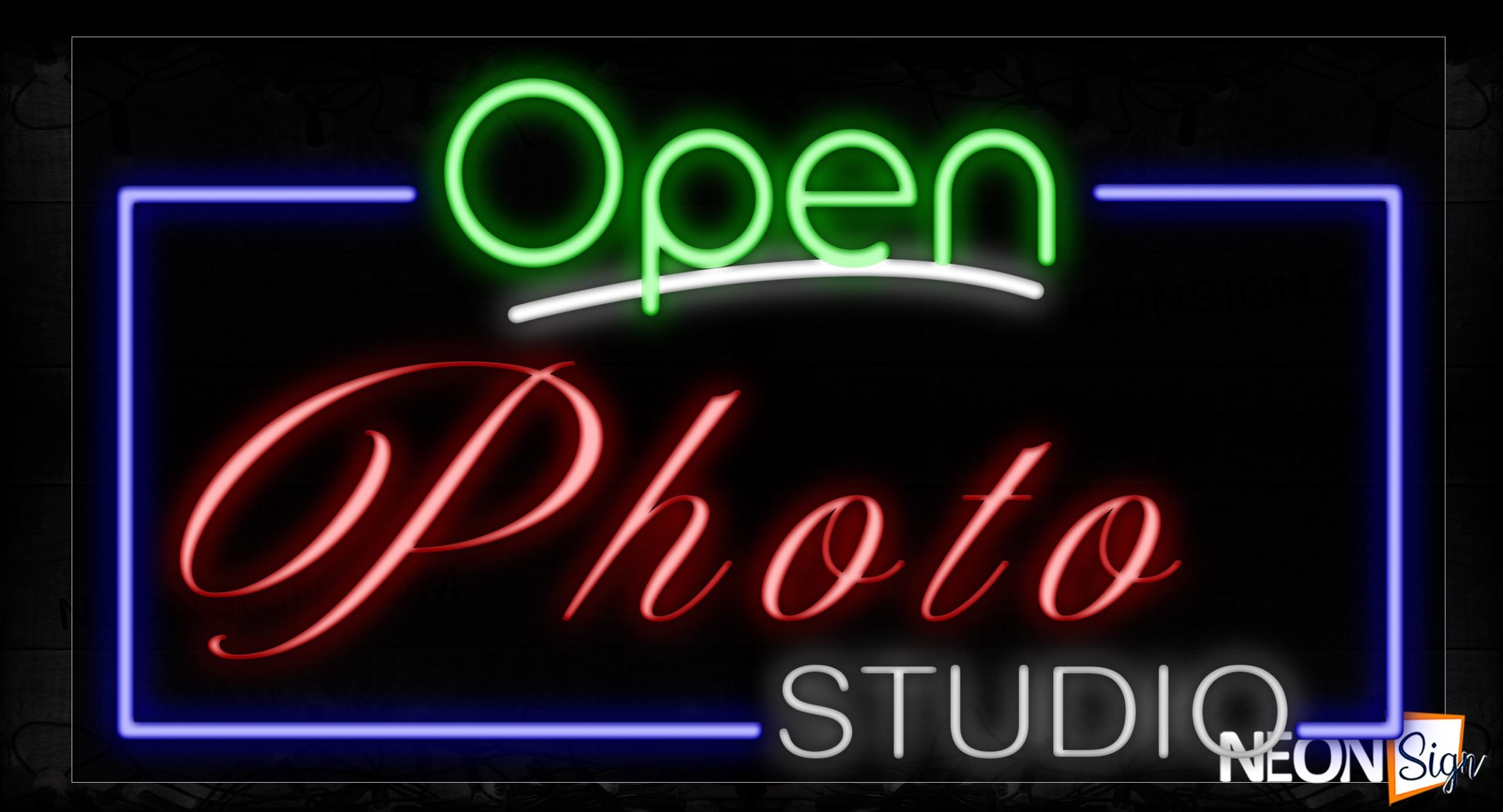 Image of 15555 Open Photo Studio With Blue Border_20x37 Black Backing